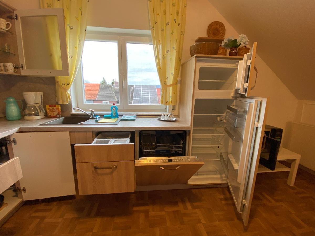 Apartment Mit Blick Auf Herkules Mit Parkplatz Касел Екстериор снимка