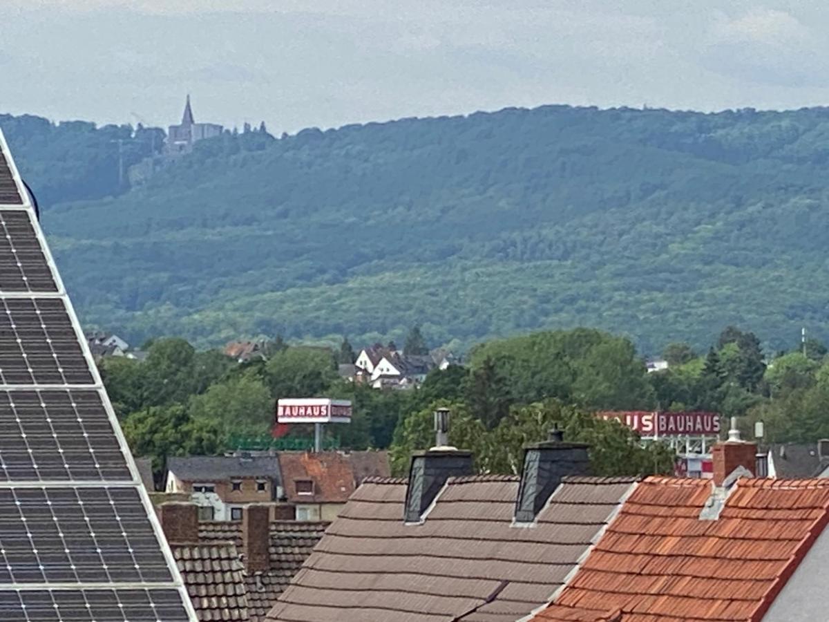 Apartment Mit Blick Auf Herkules Mit Parkplatz Касел Екстериор снимка