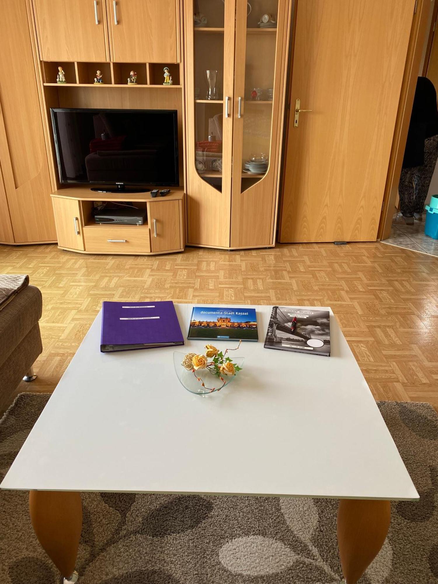 Apartment Mit Blick Auf Herkules Mit Parkplatz Касел Екстериор снимка